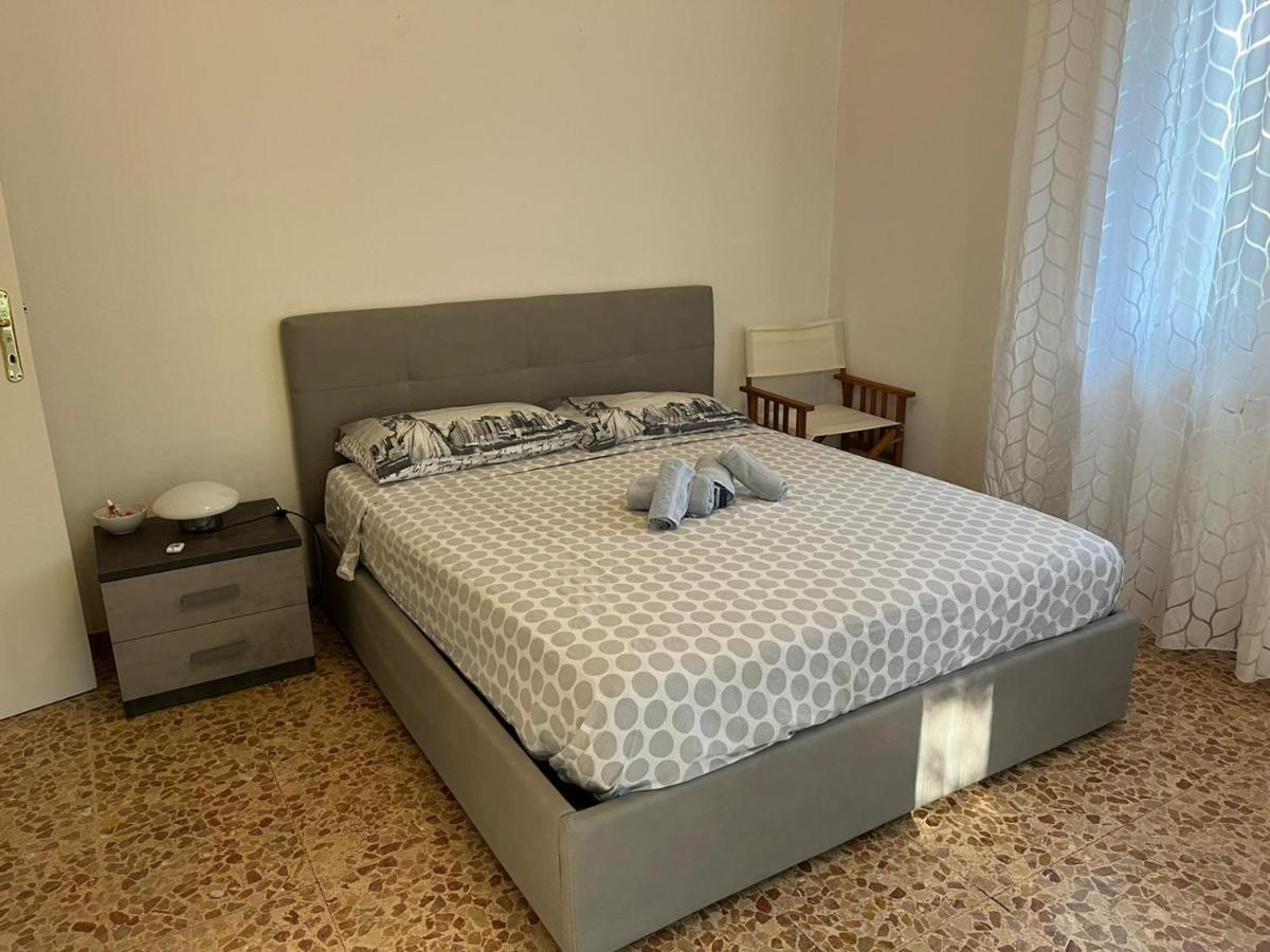 Appartamento Casa Alexander Marina di Massa Esterno foto